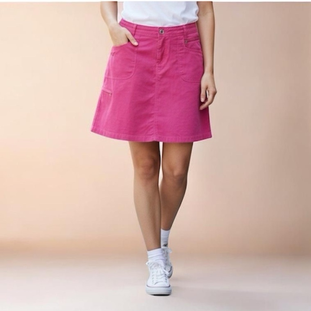 Kühl Skirt NWT Splash Quick Drying Raspberry Size 8